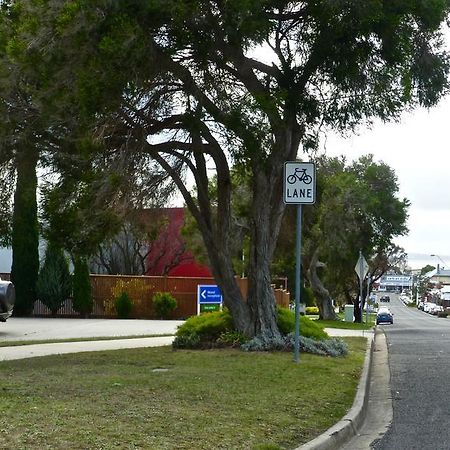 Inverloch Central Motor Inn Luaran gambar