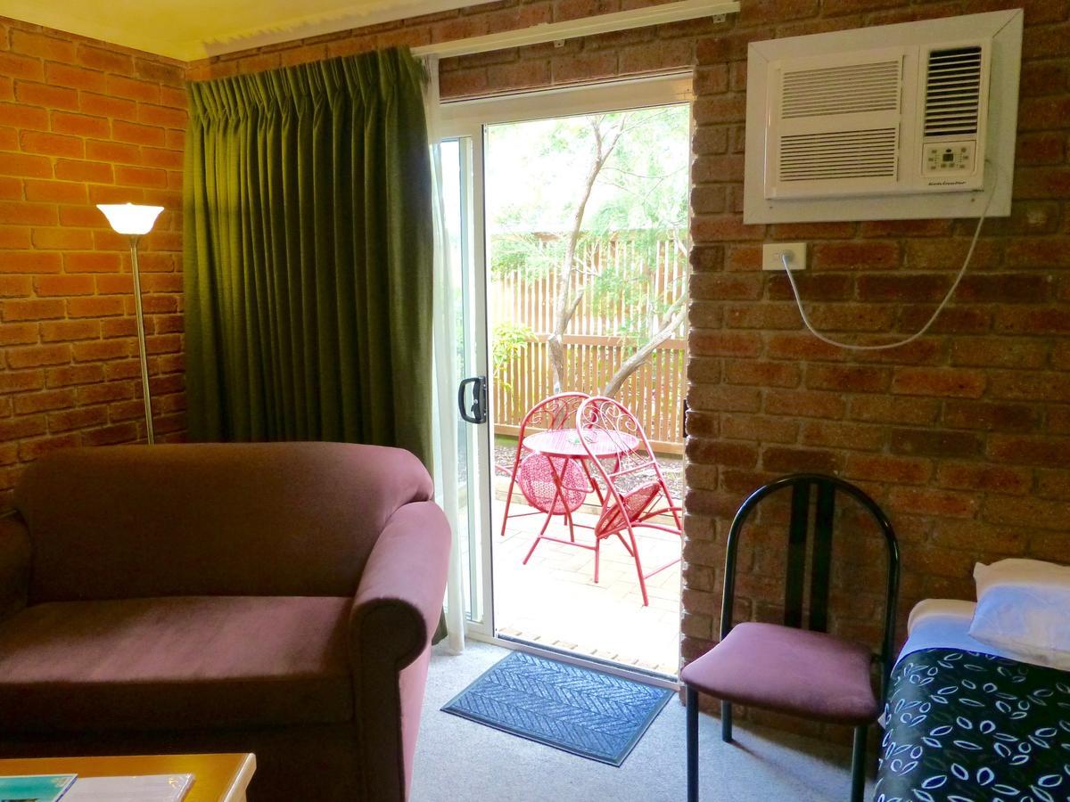 Inverloch Central Motor Inn Luaran gambar