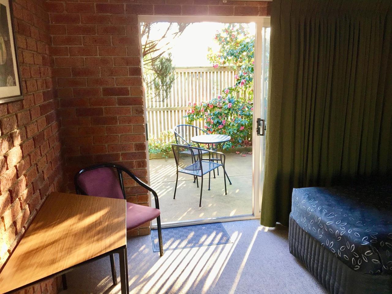 Inverloch Central Motor Inn Luaran gambar